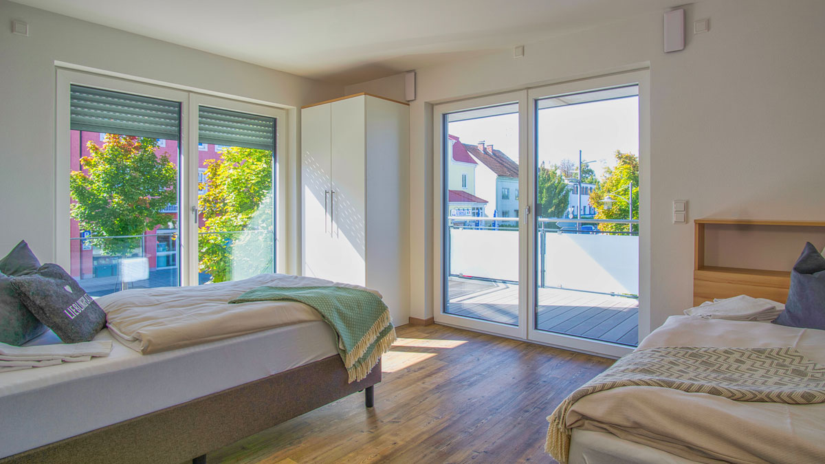 Apartments in Plattling mit modernen, hellen Zimmern & Balkon - perfekt für Ihren Aufenthalt